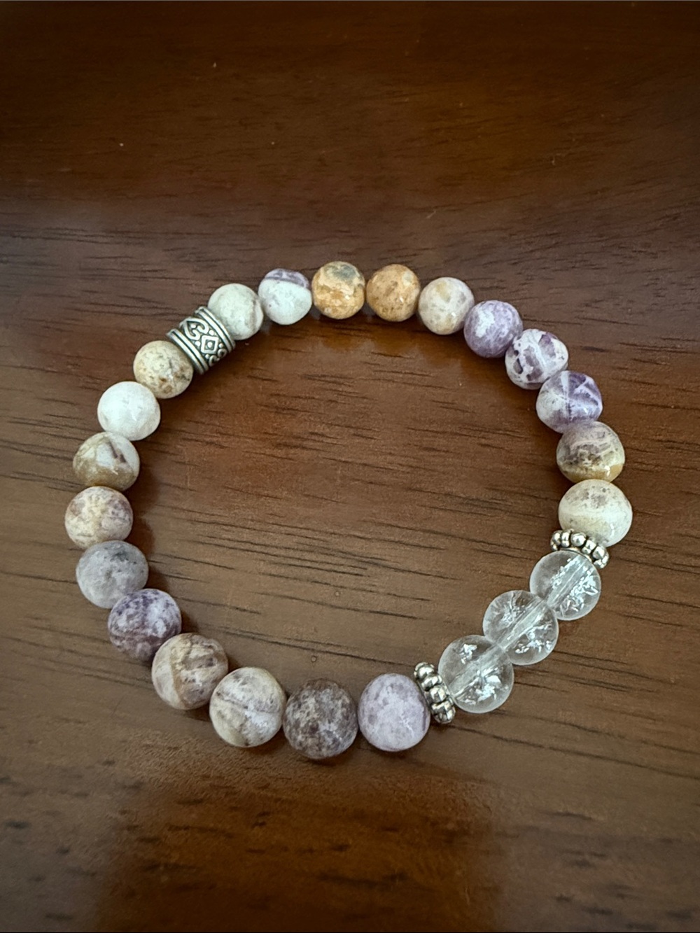 Petrified Fluorite and Crackle Quartz Beaded Stretch Bracelet - Purple and Cream